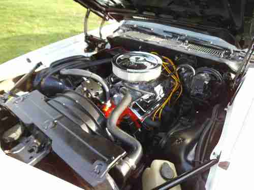 Chevrolet 1977 Camaro LT coupe White, 350 4 bolt, image 8