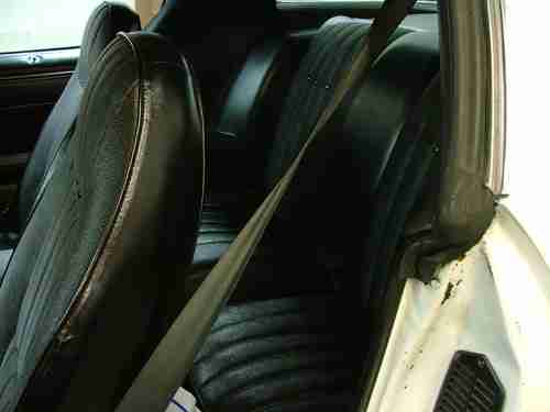 Chevrolet 1977 Camaro LT coupe White, 350 4 bolt, image 16