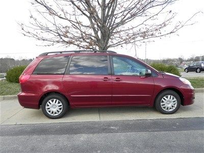 2007 toyota sienna le - 3.5l auto - salsa red pearl