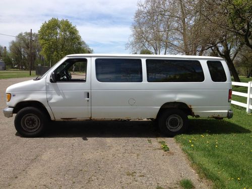 1997 ford e-350  extended 15 passenger van  - 6.8l  - mighty v-10 power