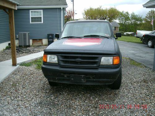 1999 mazda b2500 pickup truck