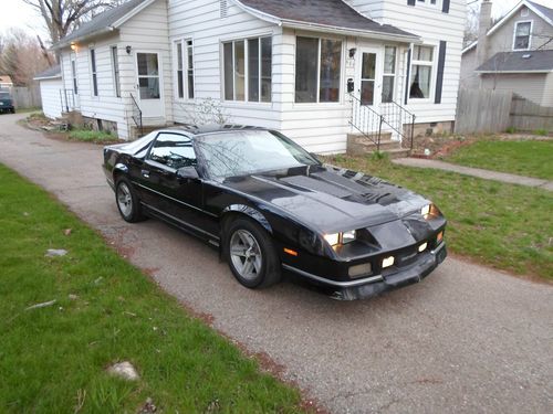 1985 chevrolet camaro iroc z28 4 wheel disc car