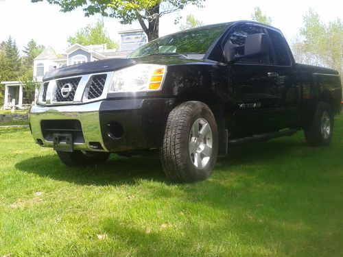 Nissan titan 4x4 not toyota,gmc,ford chevy, dodge