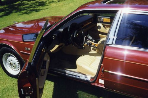 1988 Jaguar XJ6 Base Sedan 4-Door 3.6L, image 5