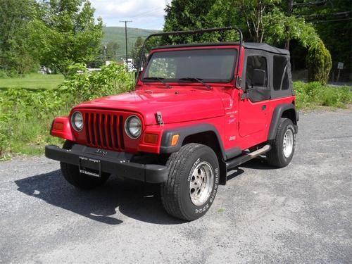 1997 jeep wrangler sport 2 door, manual transmission, running bars,clean car fax