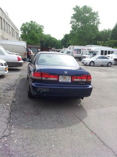 2002 Honda Accord EX Sedan 4-Door 2.3L, image 4