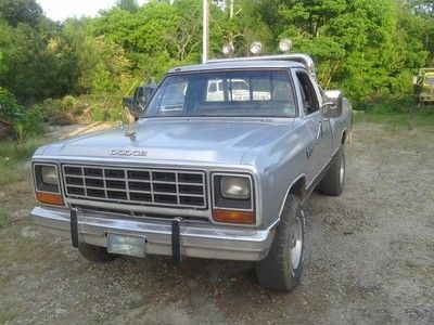 1985 dodge power ram 150 4x4