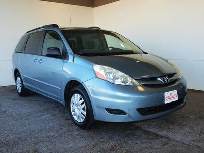 2006 toyota sienna le great minivan, make me an offer