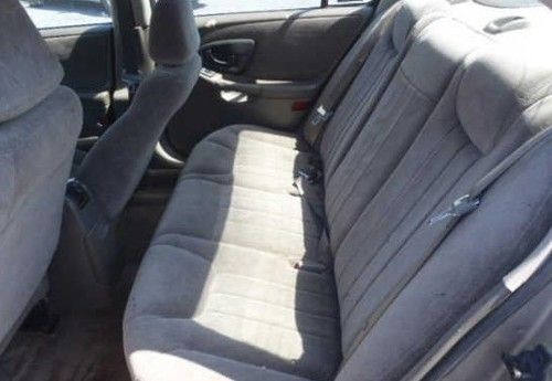 2000 Chevrolet Malibu LS, image 2