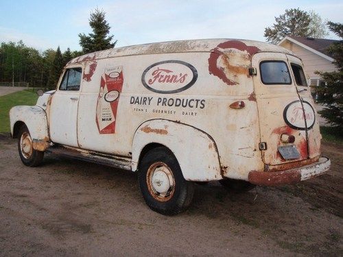 1954 chevy panel delivery...fenns dairy delivery truck....great graphics!
