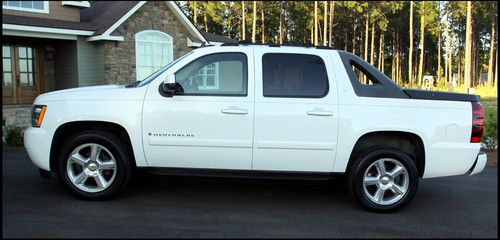 2007 chevrolet avalanche lt lt3 nav 4wd 5.3 one owner leather sunroof 20" wheels