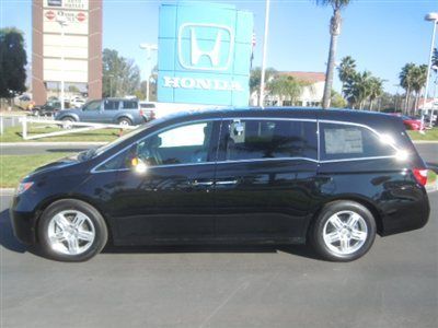 New 2012 honda odyssey touring elite blowout!