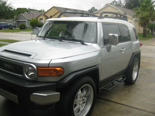 2007 toyota fj cruiser base sport utility 4-door 4.0l