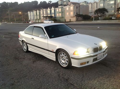 Rare white on black 1998 e36 bmw m3 coupe immaculate