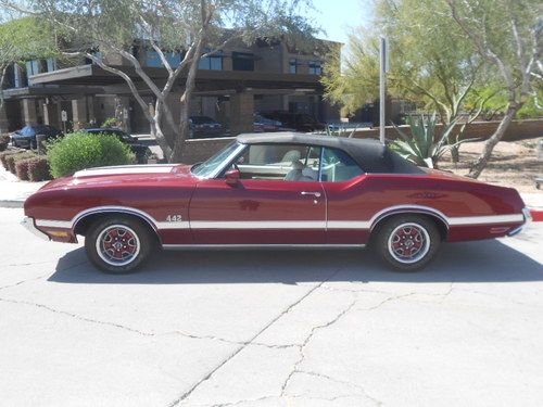 1972 oldsmobile cutlass convertible runs and drives great!