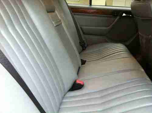 1992 Mercedes-Benz 300D 2.5 Sedan 4-Door 2.5L, US $6,500.00, image 13