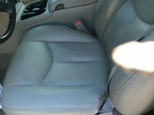 2004 Chevrolet Suburban 1500 LT Sport Utility 4-Door 5.3L, US $9,900.00, image 12