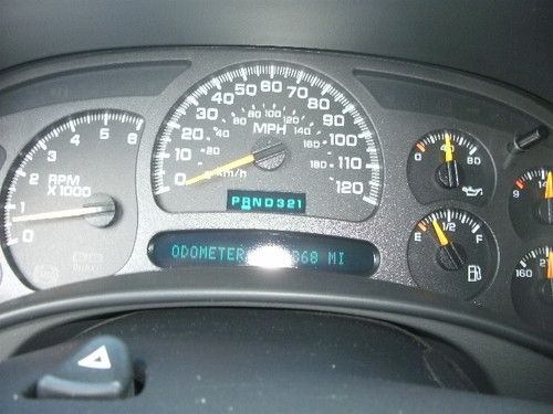 2004 Chevrolet Suburban 1500 LT Sport Utility 4-Door 5.3L, US $9,900.00, image 15