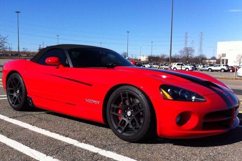 2008 dodge viper srt-10 convertible 2-door 8.4l