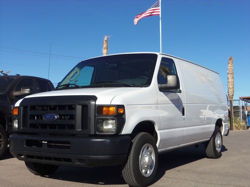 2008 ford e-150 cargo van 4.6 litre like new