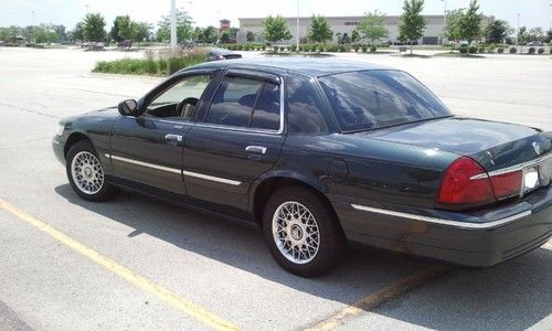 1999 Mercury Grand Marquis GS Sedan 4-Door 4.6L, image 14