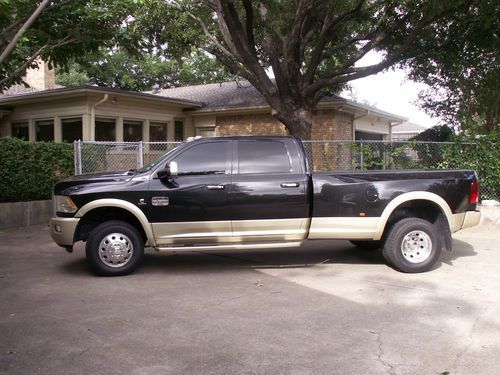 Ram 3500 laramie longhorn crew cab 4x4