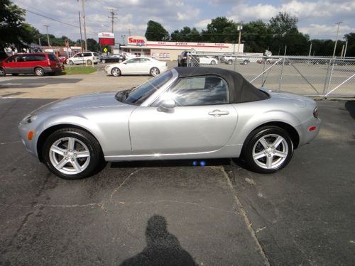 2006 mazda mx-5 miata