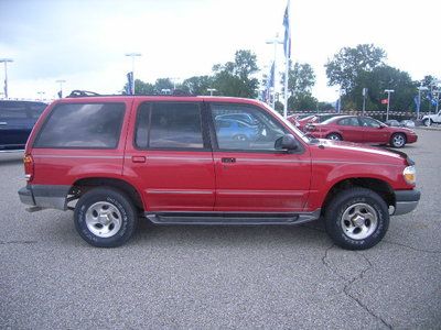 1999 FORD EXPLORER XLT 4X4**** LOW RESERVE****, image 8