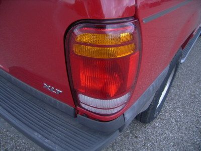 1999 FORD EXPLORER XLT 4X4**** LOW RESERVE****, image 12