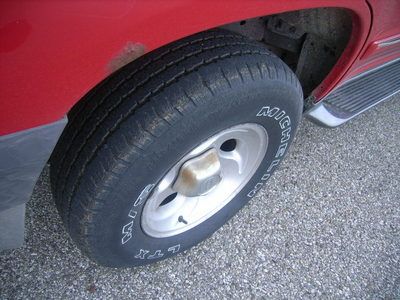 1999 FORD EXPLORER XLT 4X4**** LOW RESERVE****, image 16