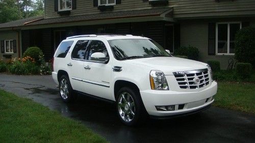 Cadillac  escalade hybrid navigation entertainment 22 wheels