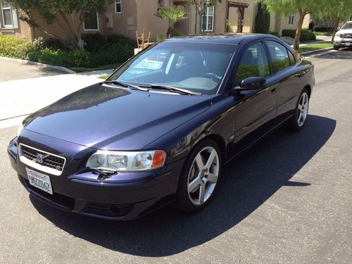 2005 volvo s60 r sedan 4-door 2.5l