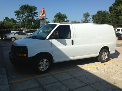2008 Chevrolet Express 1500 Base Standard Cargo Van 4-Door 4.3L, US $9,299.00, image 2