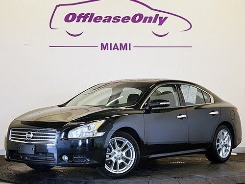 Leather cd player push button start cruise control moonroof off lease only