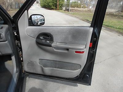 2001 Pontiac Montana 4DOOR 3.4LITER 6CYLINDER W/COLD AIR CONDITIONING, image 30