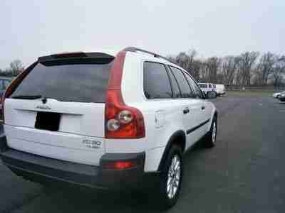 NO RESERVE -CLEAN CARFAX--PREMIUM CLIMATE VERSATILITY PKG- BIXENONS HEATED SEATS, image 9