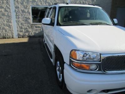 Denali AWD Navigation Sunroof DVD 3rd Row Leather Heated seats Chrome wheels 6.0, image 4