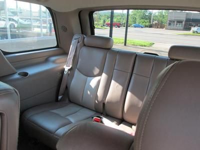 Denali AWD Navigation Sunroof DVD 3rd Row Leather Heated seats Chrome wheels 6.0, image 16