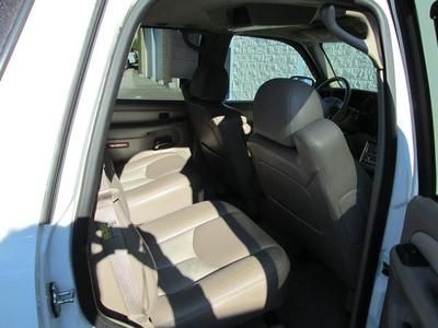 Denali AWD Navigation Sunroof DVD 3rd Row Leather Heated seats Chrome wheels 6.0, image 18