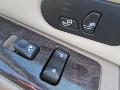 Denali AWD Navigation Sunroof DVD 3rd Row Leather Heated seats Chrome wheels 6.0, image 22