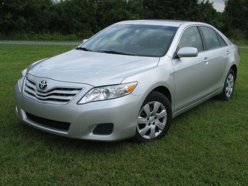 2011 toyota camry