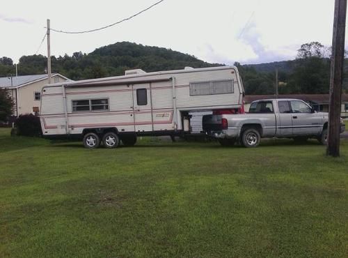 Dodge ram with fifth wheel camper