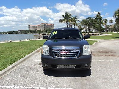 perfect GMC YUKON XL DENALI.with everything AWD dvd nav new tires, image 18