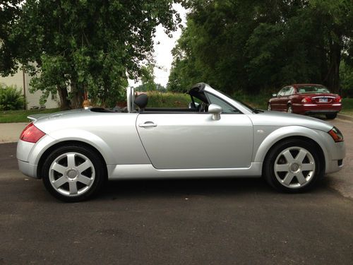 2002 audi tt roadster quattro 225hp low miles fully loaded new tires!!