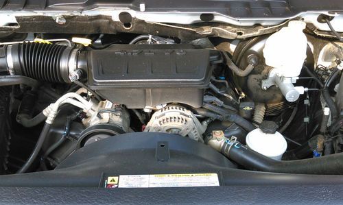 2010 Dodge Ram 1500 ST Crew Cab Pickup 4-Door 4.7L, image 5
