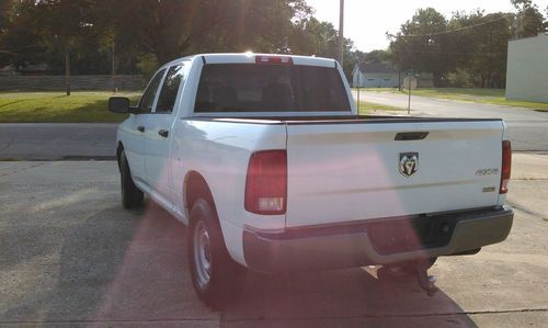 2010 Dodge Ram 1500 ST Crew Cab Pickup 4-Door 4.7L, image 7