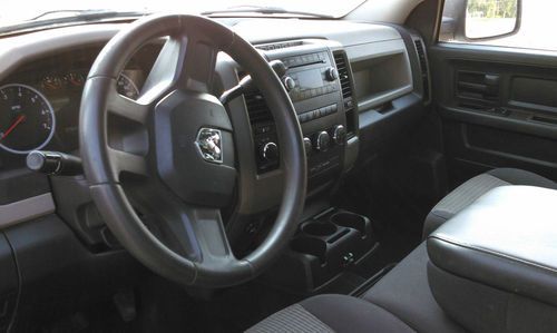 2010 Dodge Ram 1500 ST Crew Cab Pickup 4-Door 4.7L, image 8