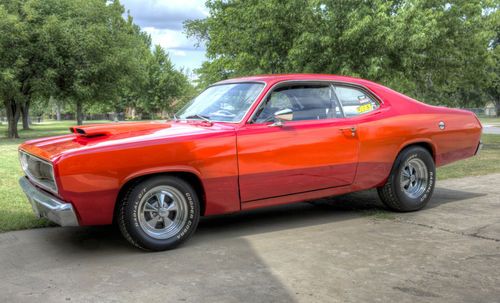 1971 plymouth duster, 360cid, 4-speed, bucket seats, very nice!!!