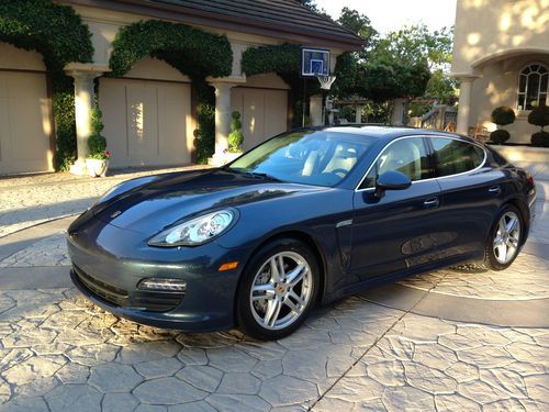 2010 porsche panamera s hatchback 4-door 4.8l