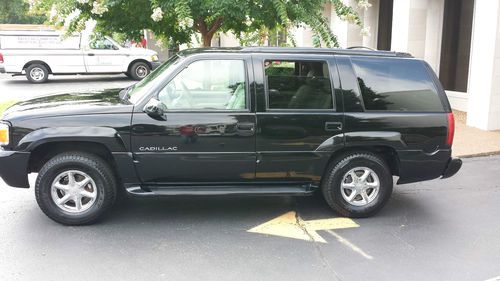 2000 cadillac escalade base sport utility 4-door 5.7l